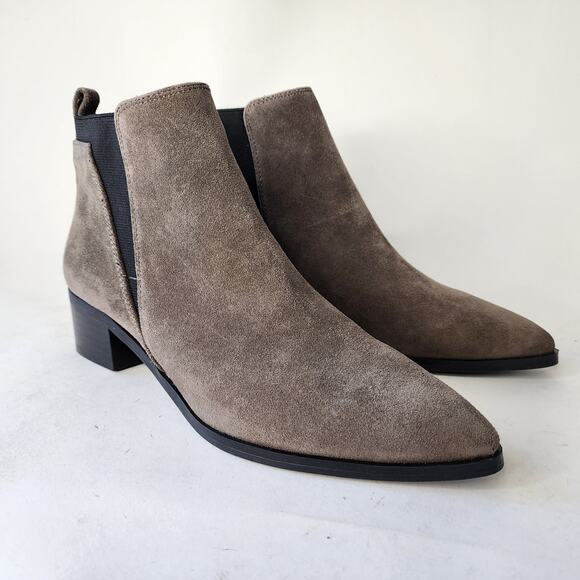 Marc Fisher Ignite Point Toe Bootie Women's 6.5M Gray Suede Ankle Boot - Picture 1 of 9